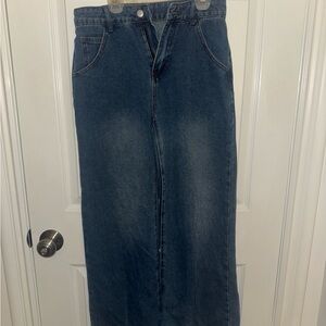Dark Wash Denim Baggy Jeans